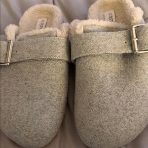 J. Crew Gray Clog Slippers Size 6
